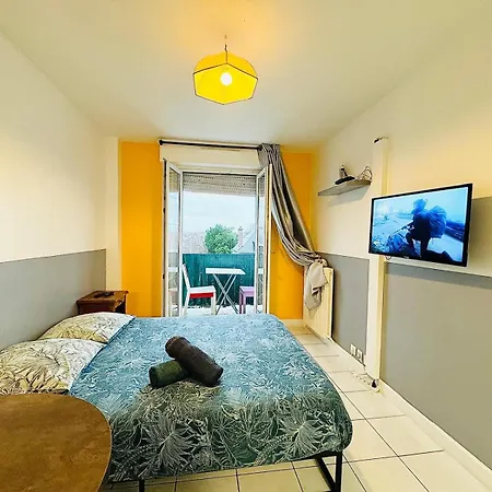 Ngoma Immobilier N45 Proche Gare Apartment *